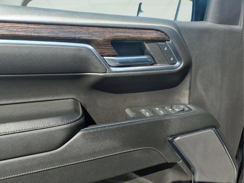 Certified 2023 GMC Sierra 1500 Elevation AWD/4WD image 9