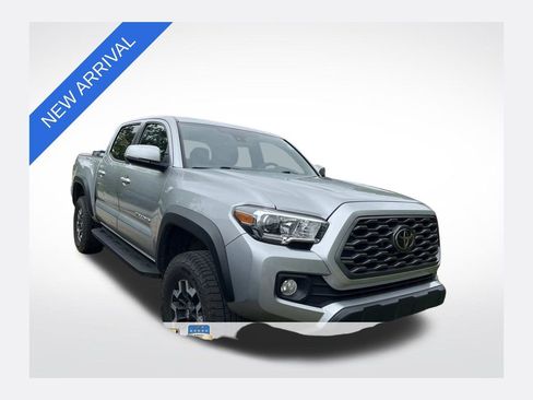 Used 2023 Toyota Tacoma TRD Off-Road AWD/4WD image 1