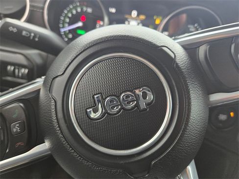 Used 2021 Jeep Wrangler Unlimited Sahara w/ Cold Weather Group image 32