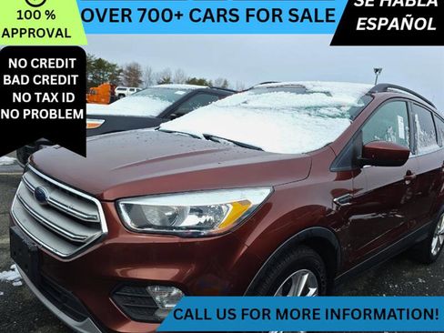 Used 2018 Ford Escape SE w/ SE Sync 3 Package image 1