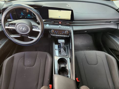 Used 2023 Hyundai Elantra SEL w/ Convenience Package FWD image 26