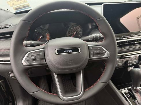 New 2026 Jeep Compass Trailhawk image 22