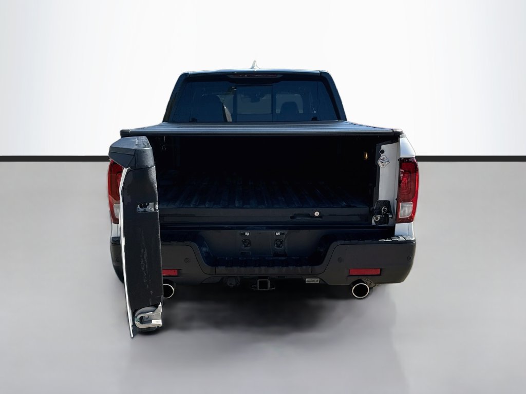 Used 2025 Honda Ridgeline TrailSport image 35