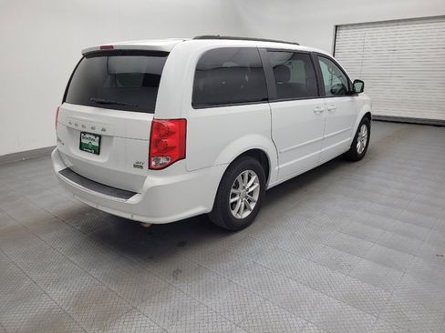 Used 2016 Dodge Grand Caravan SXT w/ Rear Park Assist Package image 9
