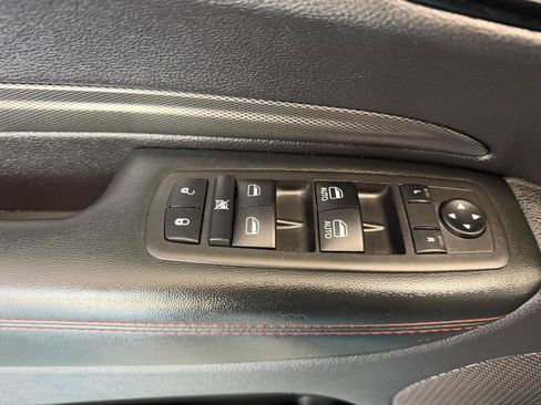 Used 2025 Dodge Durango GT AWD/4WD image 12