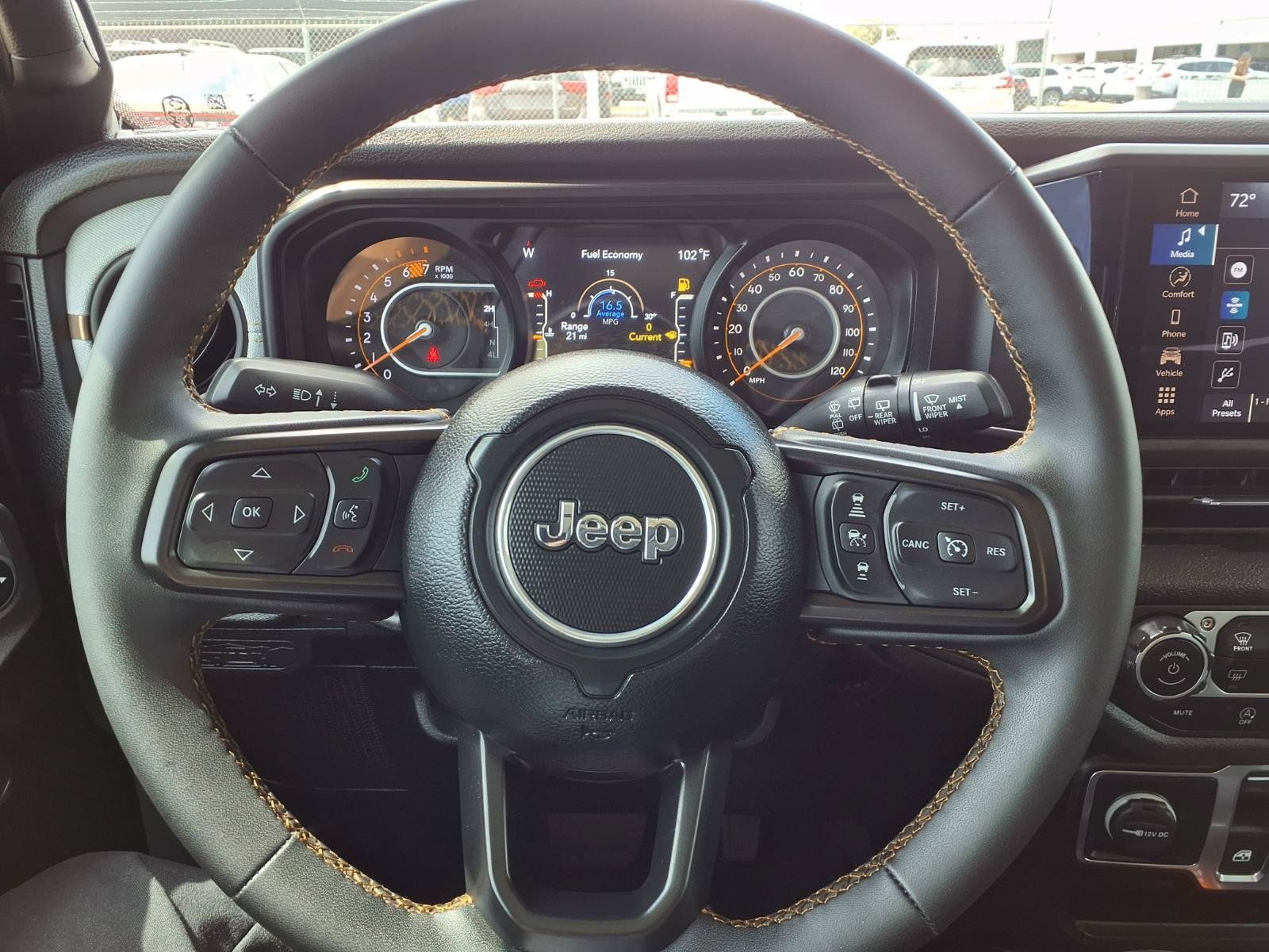 Used 2024 Jeep Wrangler Sport AWD/4WD image 17