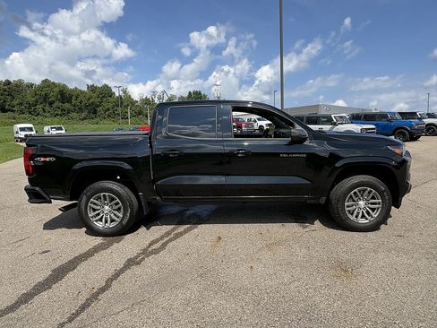 Used 2024 Chevrolet Colorado LT w/ LT Convenience Package AWD/4WD image 6
