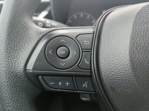 Used 2025 Toyota Corolla LE FWD image 19