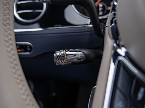 Used 2023 Bentley Continental GT Mulliner image 20