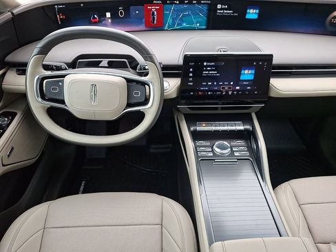 Certified 2024 Lincoln Nautilus Premier w/ Equipment Group 102A image 11