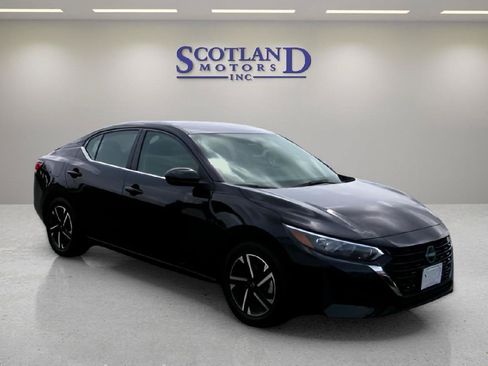 Used 2024 Nissan Sentra SV FWD image 4