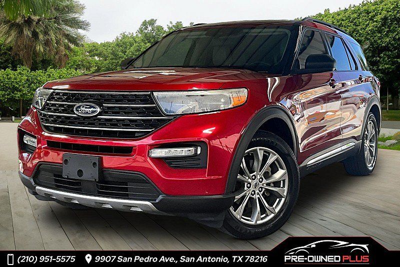 Used 2021 Ford Explorer XLT w/ Equipment Group 202A RWD image 1
