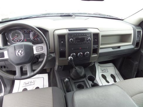 Used 2011 RAM 2500 ST w/ ST Popular Equipment Group image 9