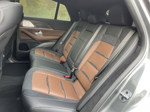 New 2026 Mercedes-Benz GLE 53 AMG 4MATIC Coupe image 37