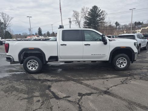 Used 2026 GMC Sierra 3500 Pro image 6