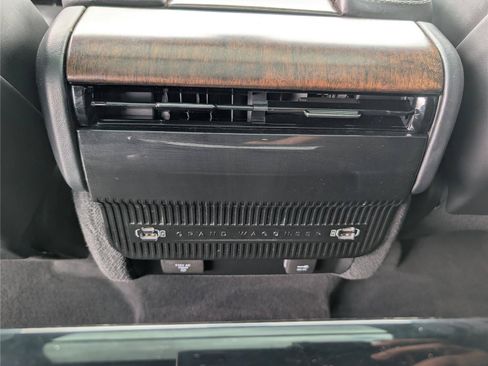 Used 2022 Jeep Grand Wagoneer Series II w/ Convenience Group III AWD/4WD image 21