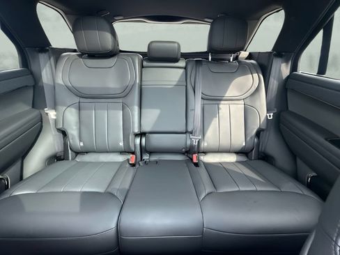 Used 2024 Land Rover Range Rover Sport Dynamic SE AWD/4WD image 11