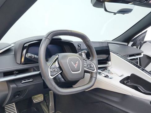Used 2022 Chevrolet Corvette Stingray Preferred Conv w/ Chrome Exterior Badge Package image 19