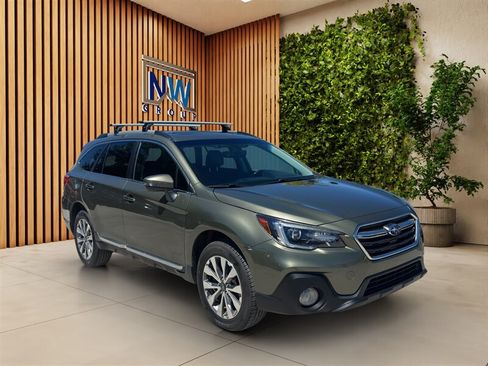 Used 2019 Subaru Outback 2.5i Touring w/ Popular Package #3A AWD/4WD image 1