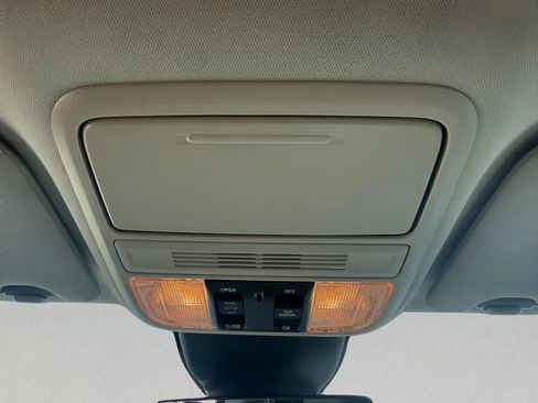 Certified 2026 Honda Odyssey EX-L image 33
