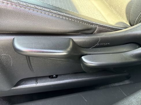 Used 2021 Buick Encore GX Preferred image 12