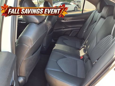 Used 2024 Toyota Camry SE FWD image 11