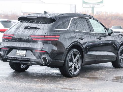 Used 2023 Genesis GV70 2.5T Sport Prestige w/ Sport Prestige Package image 16