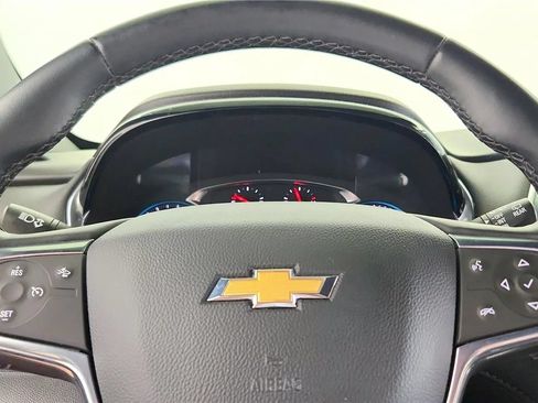 Used 2023 Chevrolet Traverse LT FWD image 26