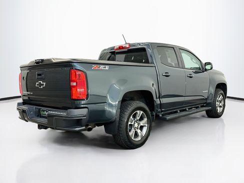 Used 2017 Chevrolet Colorado Z71 AWD/4WD image 9