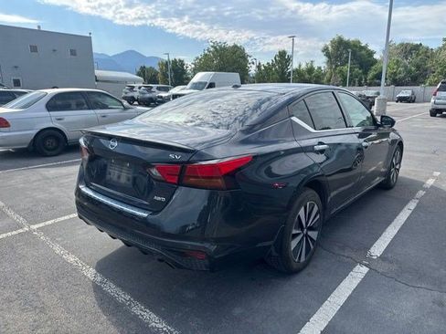 Used 2020 Nissan Altima 2.5 SV AWD/4WD image 7
