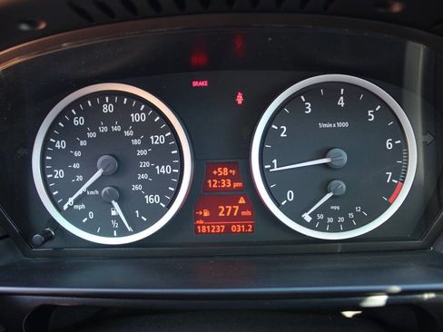 Used 2007 BMW 530xi Sedan image 20