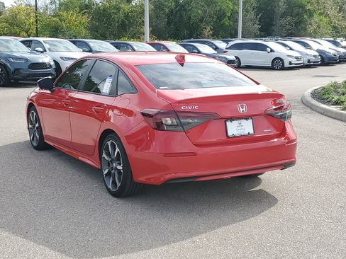 Certified 2025 Honda Civic Sport Touring image 6