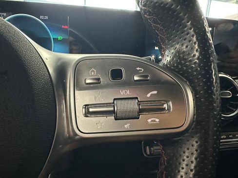 Used 2021 Mercedes-Benz GLA 250 4MATIC image 52