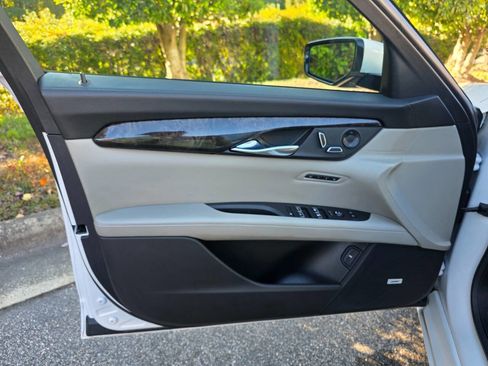 Used 2018 Cadillac CT6 Premium Luxury image 9