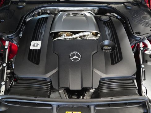 Certified 2026 Mercedes-Benz Maybach SL 680 image 34