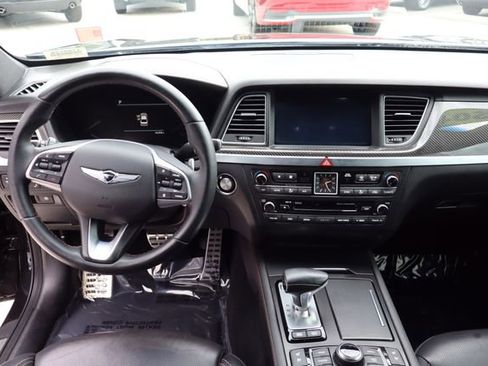 Used 2019 Genesis G80 3.3T Sport RWD image 31