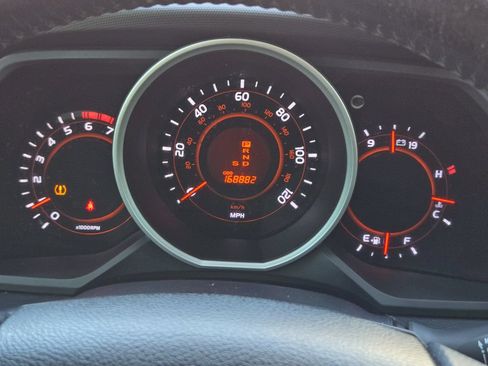 Used 2013 Toyota 4Runner Limited AWD/4WD image 17