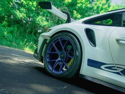 Used 2024 Porsche 911 GT3 RS w/ Weissach Package RWD image 37