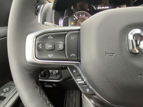 New 2026 RAM 1500 4x4 Crew Cab image 21