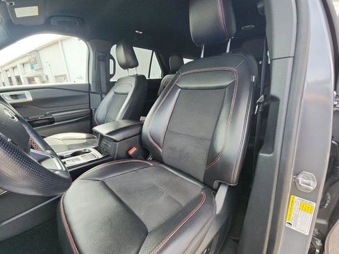 Used 2022 Ford Explorer ST-Line w/ Class IV Trailer Tow Package RWD image 21