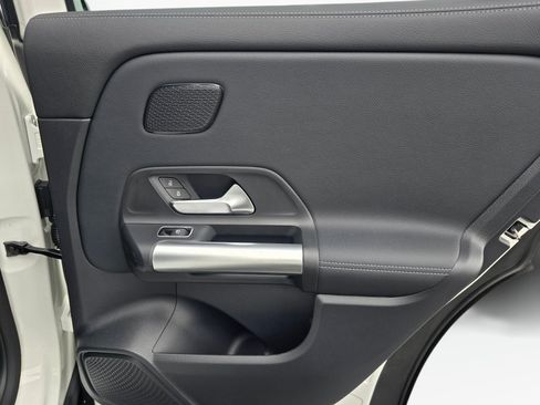 New 2026 Mercedes-Benz GLA 250 4MATIC image 23