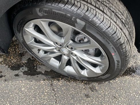 Used 2024 Buick Encore GX Avenir w/ Avenir Technology Package image 10