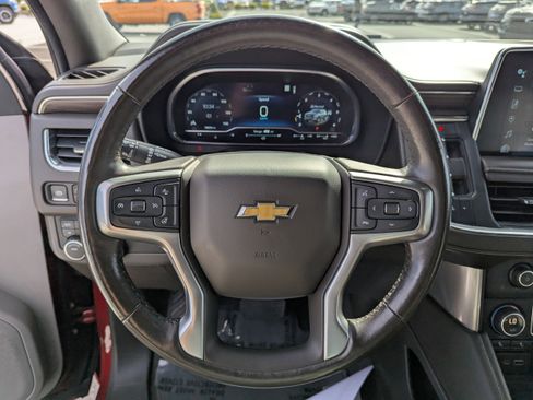 Certified 2023 Chevrolet Suburban LT w/ Luxury Package AWD/4WD image 16