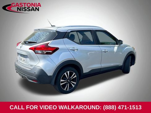 Used 2020 Nissan Kicks SV FWD image 13