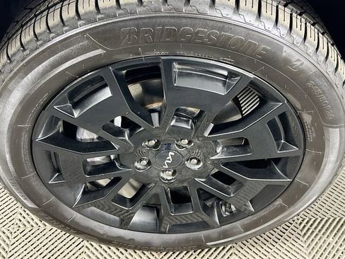 Used 2022 Kia Telluride SX w/ SX Prestige Package AWD/4WD image 34