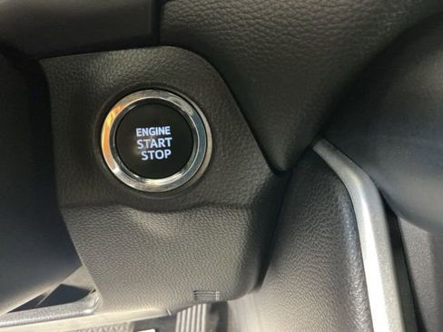 Used 2023 Toyota RAV4 XLE FWD image 18
