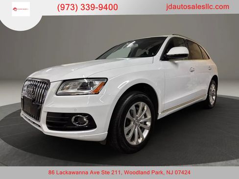 Used 2016 Audi Q5 2.0T Premium Plus w/ Technology Package image 1