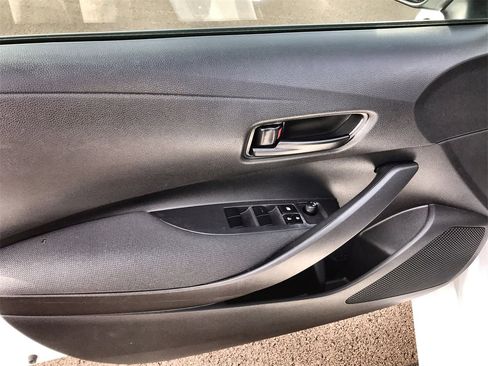 Used 2024 Toyota Corolla LE image 13