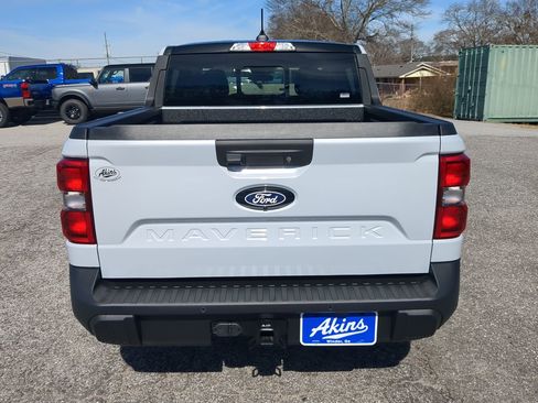 New 2026 Ford Maverick Lariat w/ Black Appearance Package AWD/4WD image 4