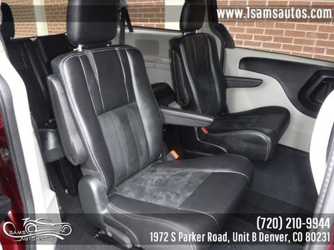 Used 2018 Dodge Grand Caravan SXT FWD image 20